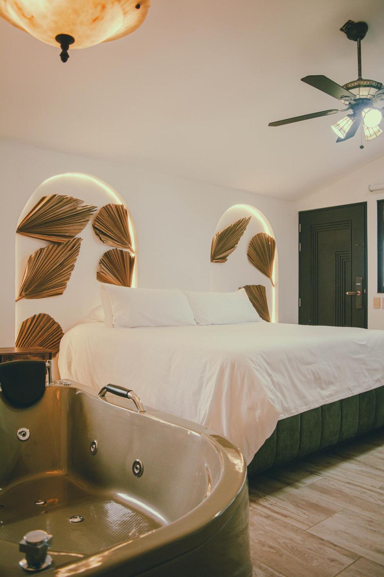 Oeroek Hotel Ριονέγρο Εξωτερικό φωτογραφία